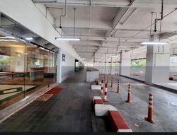High Street Centre (D6), Office #453799161